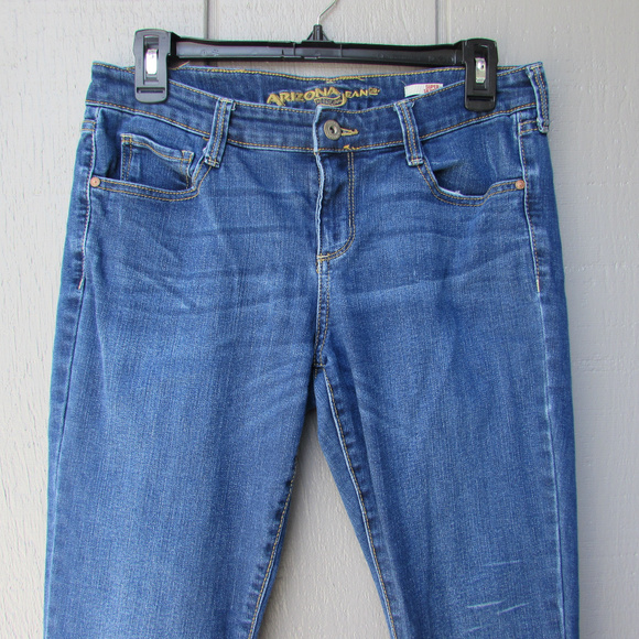 Arizona Blue Jeans! Look Great! - Picture 2 of 6